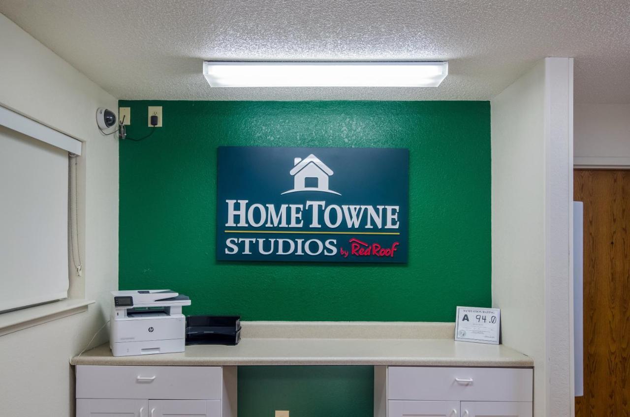 Hometowne Studios By Red Roof Winston-Salem - University Pkwy Exterior foto